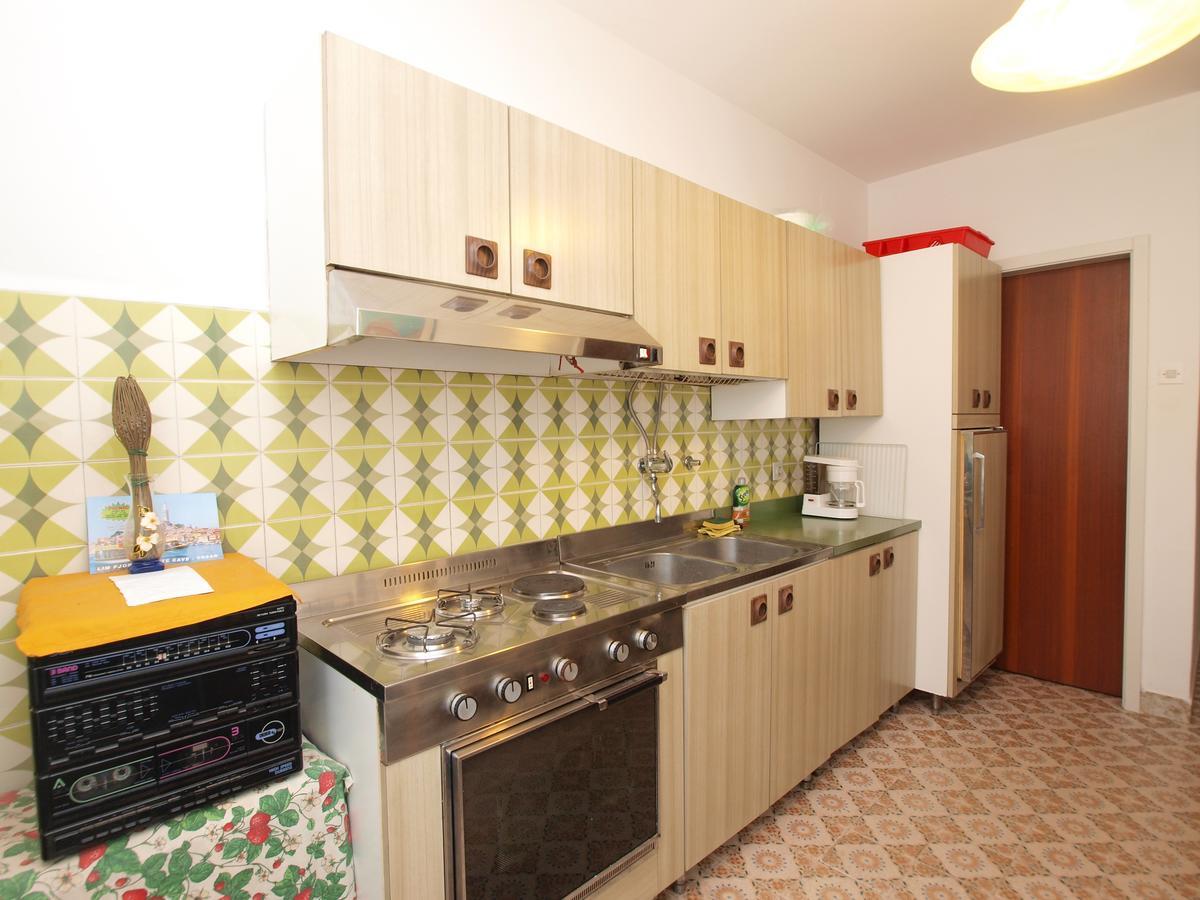 Rooms Milan 1370 Rovinj Exterior foto