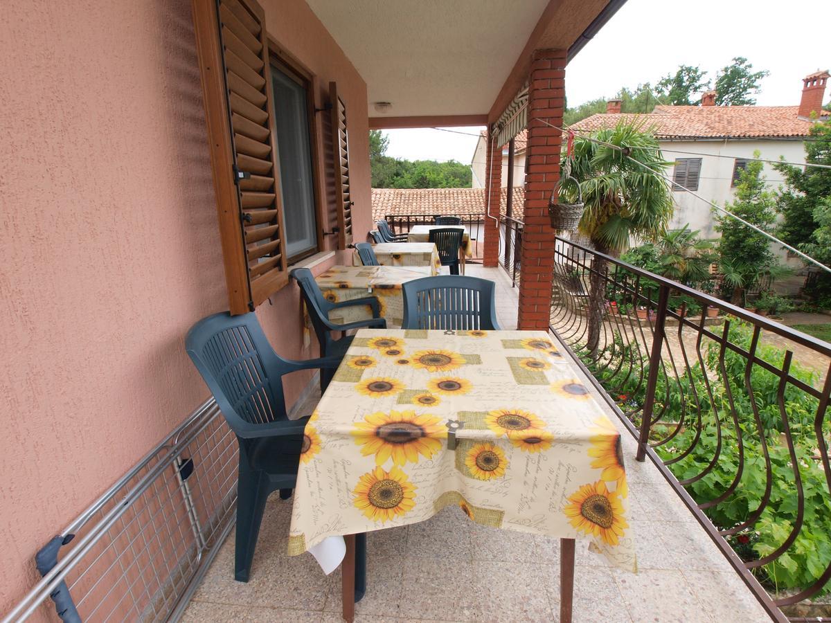 Rooms Milan 1370 Rovinj Exterior foto
