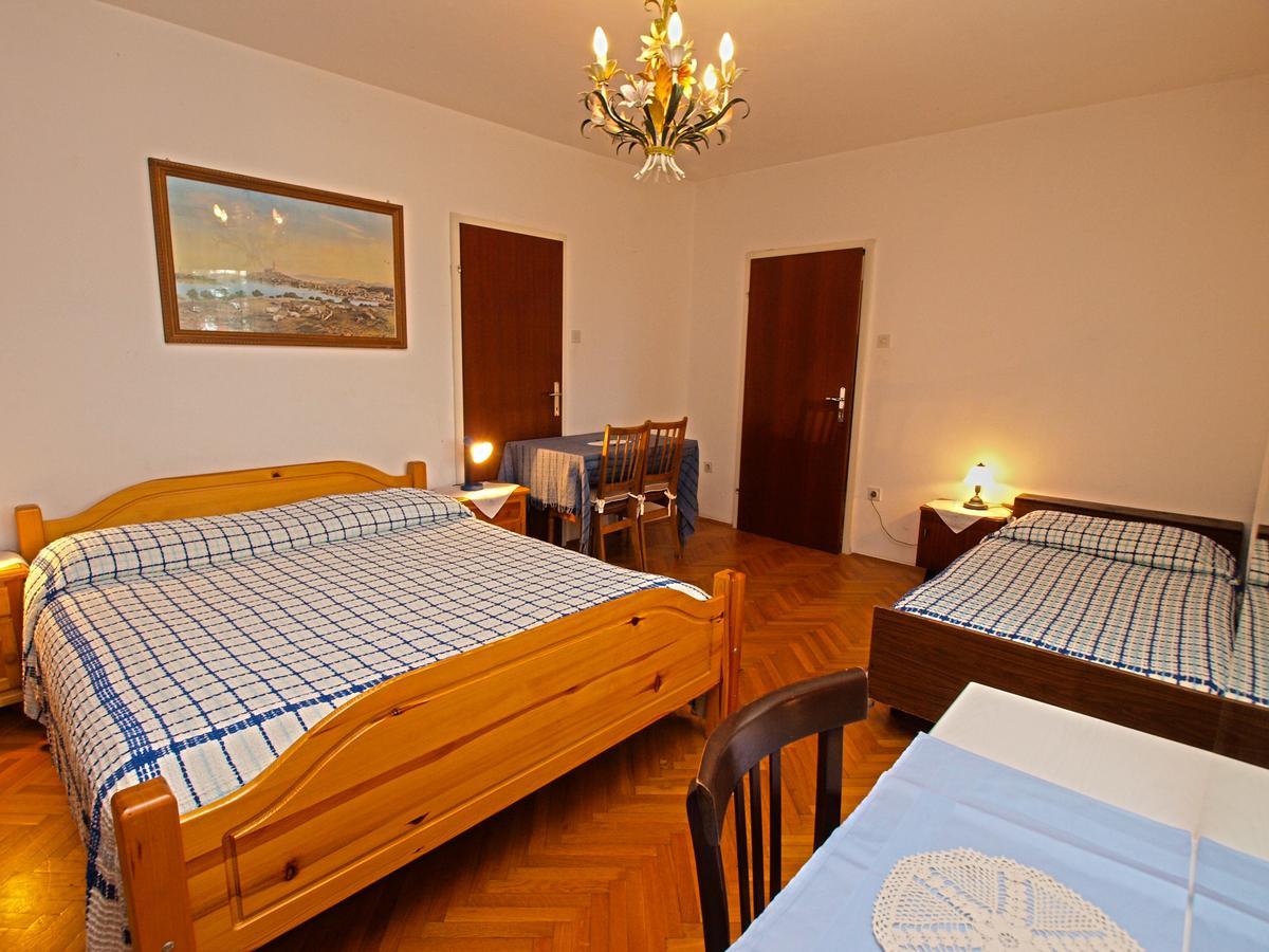Rooms Milan 1370 Rovinj Exterior foto