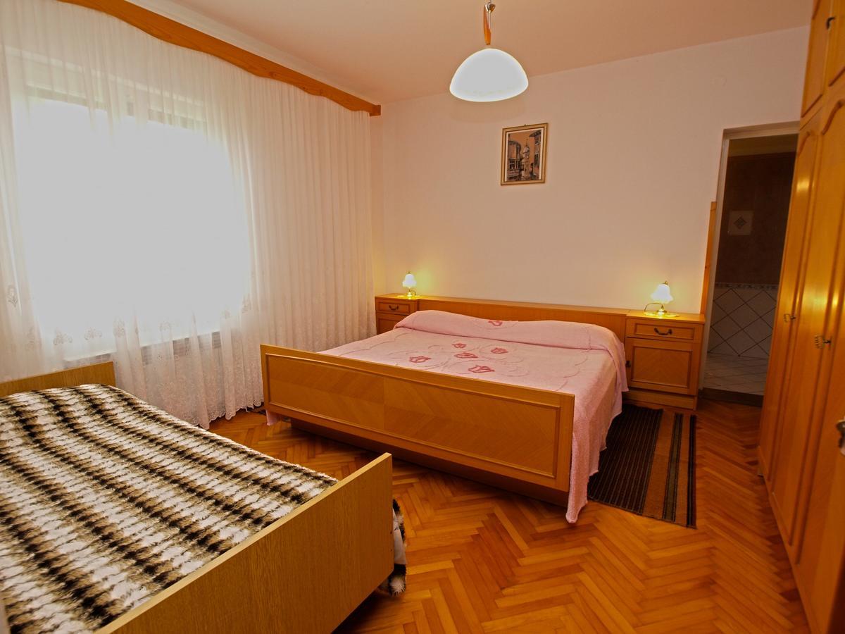 Rooms Milan 1370 Rovinj Exterior foto